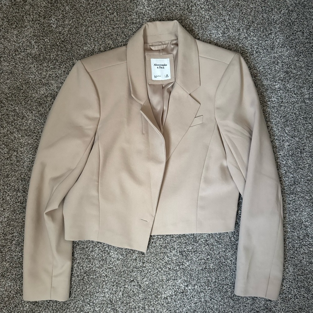 Abercrombie & Fitch Women's Beige Blazer Jacket